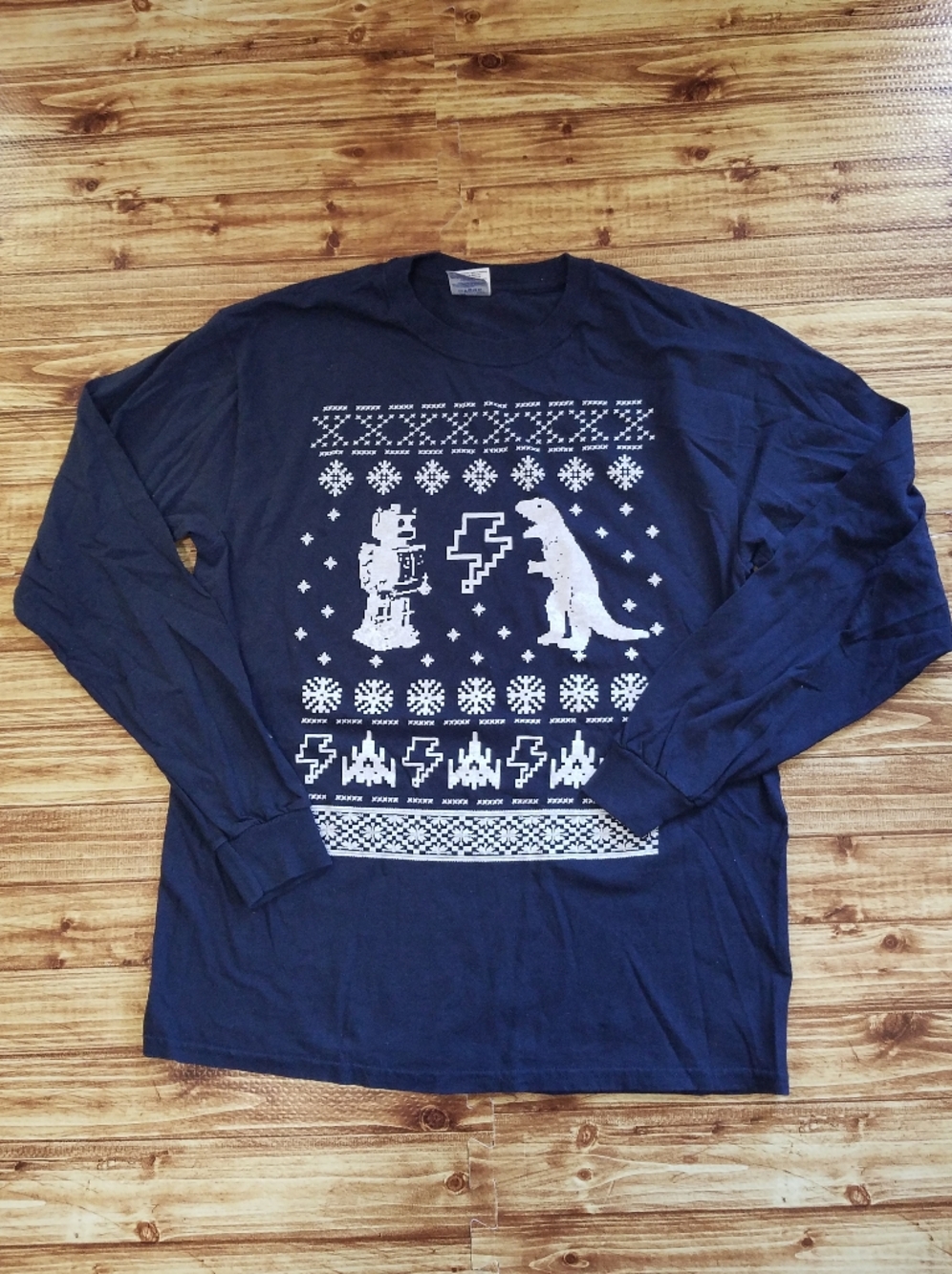 Long Sleeve Holiday Shirt Funny Ugly Sweater Robot T-Rex Dino 80's Men's Medium